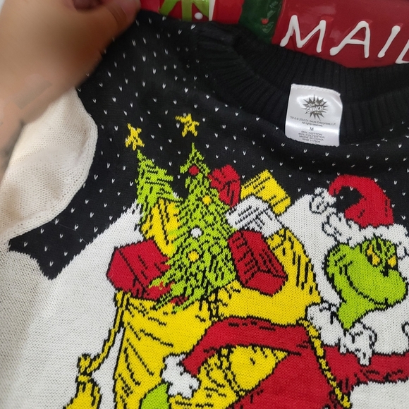 NEW THE GRINCH Boys Ugly Christmas Sweater size Medium - Picture 11 of 14